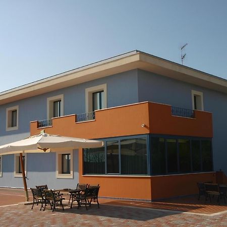 Motel - Hotel Nautico Pozzallo Dış mekan fotoğraf
